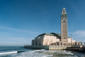 Louer une voiture pas chère à Casablanca – Économisez plus en décembre